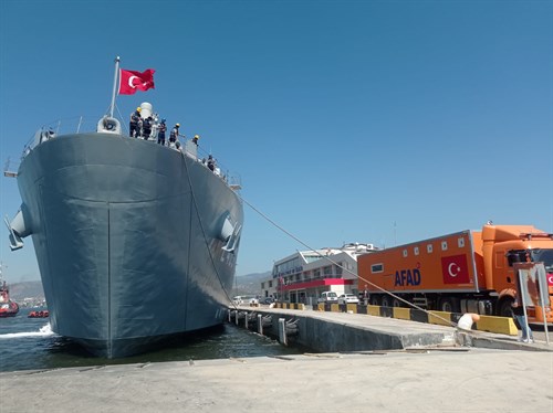 Yerli ve Milli gemimiz TCG Sancaktar ile Libya halkına destek olmak için yola çıktık.